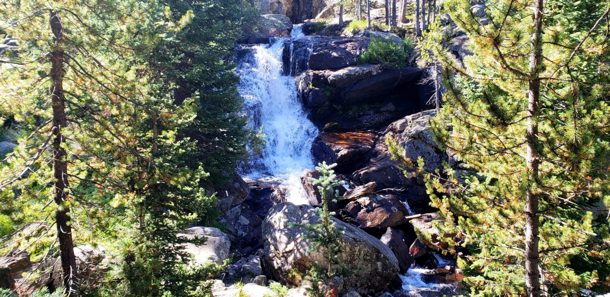 One of the many waterfalls along the trail